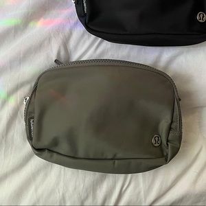 Lululemon everywhere belt bag